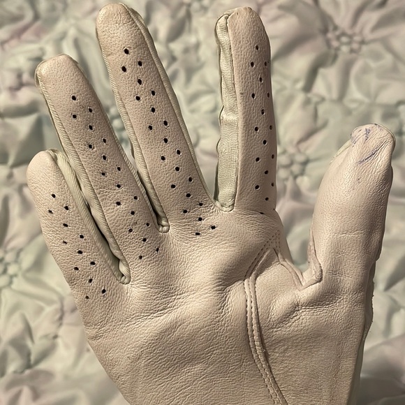 3/$10 Top Flite Golf Glove (right hand side ONLY) - Picture 5 of 6